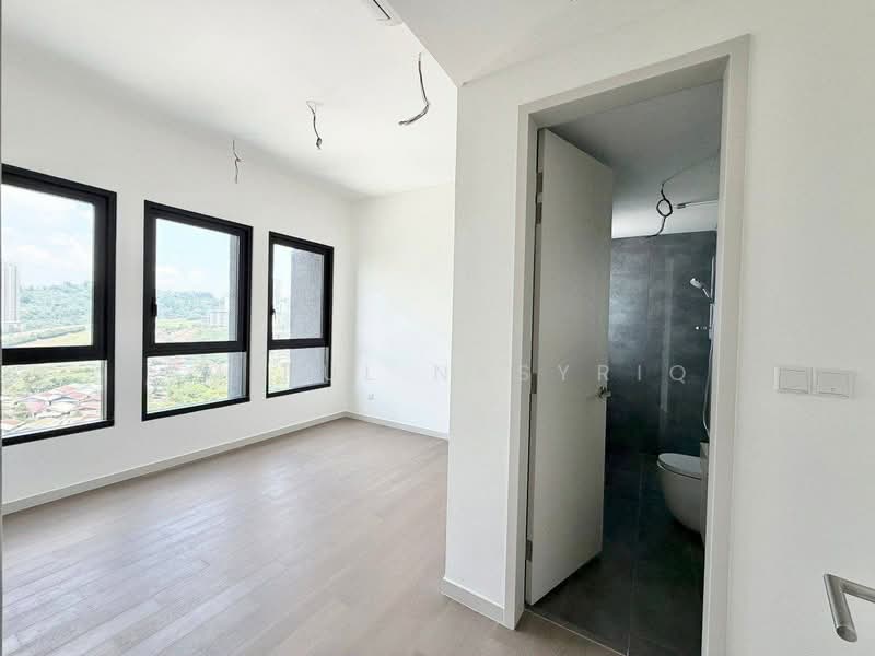 Condominium for Sale at ALIX Residences - Amirul Nasyriq - Bedroom - PropertyGuru.com.my