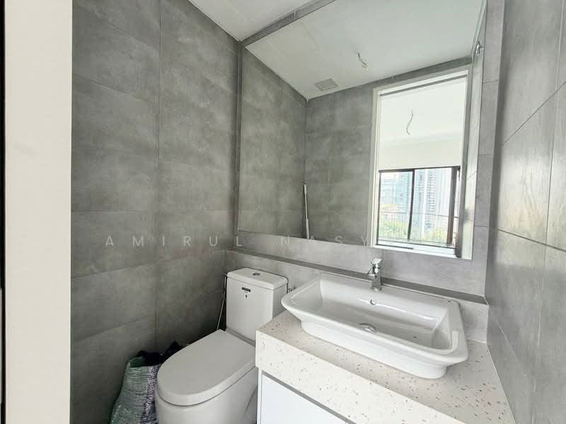 Condominium for Sale at ALIX Residences - Amirul Nasyriq - Bathroom - PropertyGuru.com.my