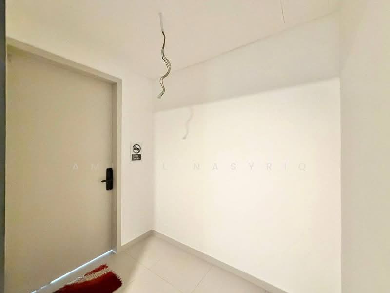 Condominium for Sale at ALIX Residences - Amirul Nasyriq - Entrance - PropertyGuru.com.my