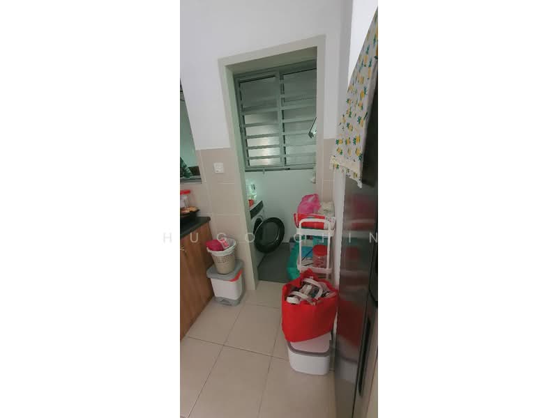 Service Residence for Sale at Alanis Residence - Hugo Chin - Kitchen - PropertyGuru.com.my