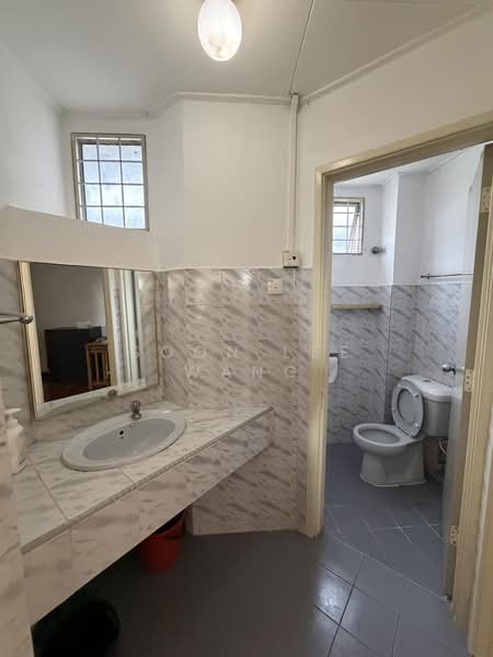2-storey Terraced House for Sale in Bandar Utama (Selangor) - Soon Lee Wang - Bathroom - PropertyGuru.com.my