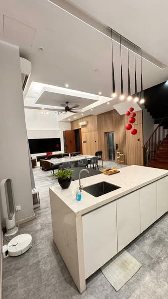 Zero-Lot Bungalow for Sale in Lakefront Villa (Cyberjaya) - Josh Chong - Living Room - PropertyGuru.com.my