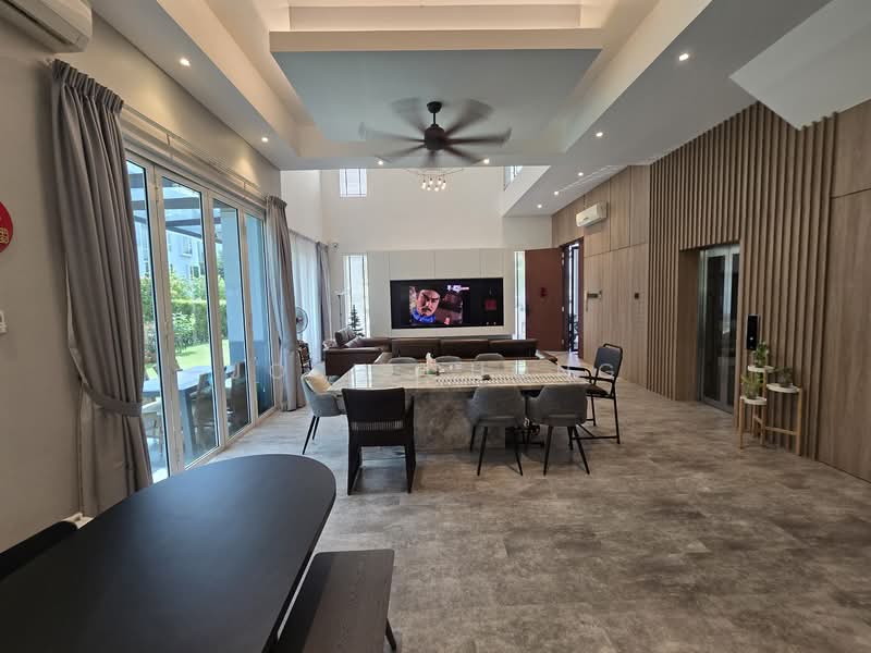 Zero-Lot Bungalow for Sale in Lakefront Villa (Cyberjaya) - Josh Chong - Living Room - PropertyGuru.com.my
