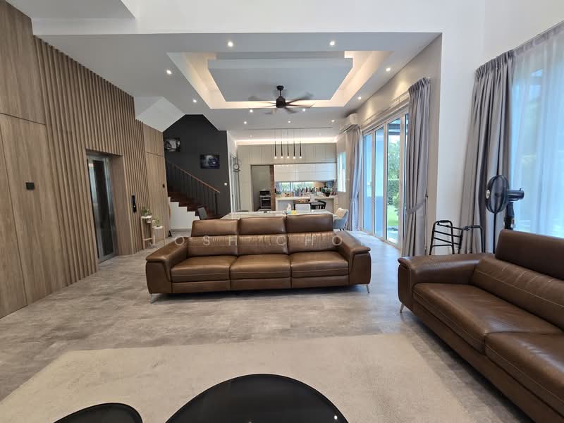 Zero-Lot Bungalow for Sale in Lakefront Villa (Cyberjaya) - Josh Chong - Living Room - PropertyGuru.com.my