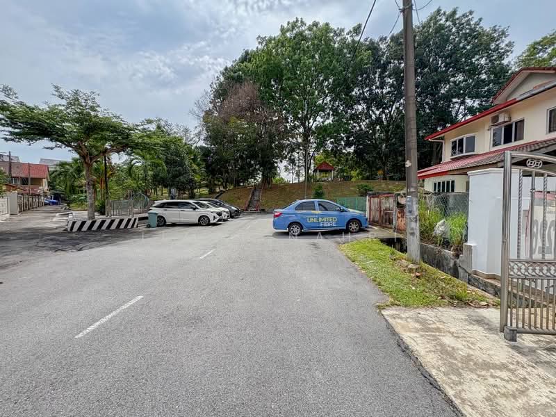 2.5-storey Terraced House for Sale in Taman Equine (Seri Kembangan) - Ilman Nahri - Exterior - PropertyGuru.com.my
