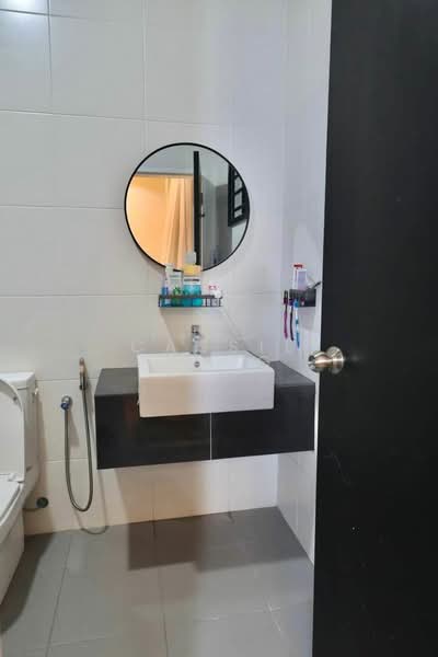 Rumah Teres untuk Disewa di Iskandar Puteri (Nusajaya) (Johor) - Cassie Wang - Bathroom - PropertyGuru.com.my