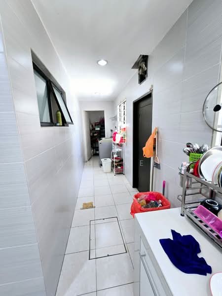 Rumah Teres 2.5 Tingkat untuk Dijual di Puchong (Selangor) - John Lee - Corridor - PropertyGuru.com.my