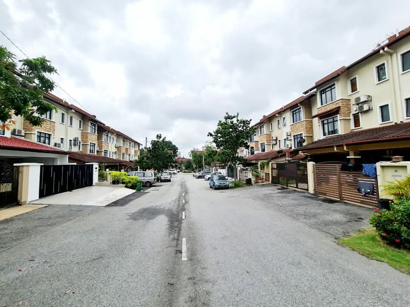 Rumah Teres 2.5 Tingkat untuk Dijual di Puchong (Selangor) - John Lee - Exterior - PropertyGuru.com.my