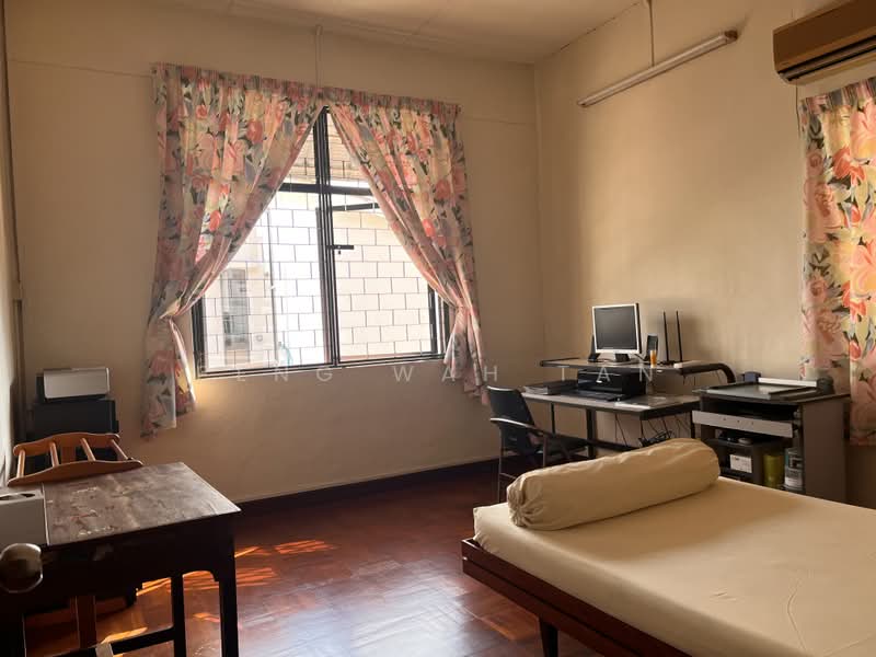 Semi-Detached House for Sale in George Town (Penang) - Peng Wah Tan - Bedroom - PropertyGuru.com.my