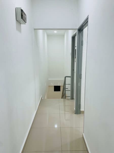 2-storey Terraced House for Sale in Taman Daya (Johor Bahru) - Melinda Ee - Corridor - PropertyGuru.com.my