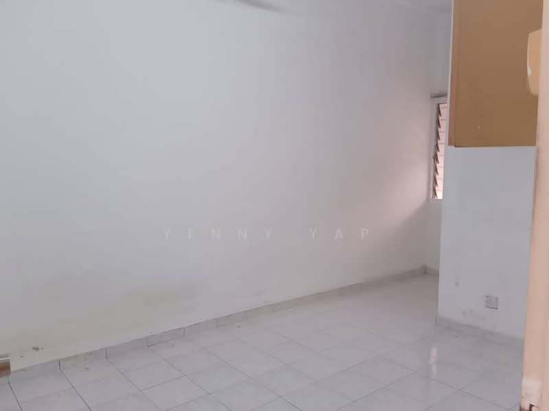 Terraced House for Sale in Sungai Buloh (Selangor) - Yenny Yap - Interior - PropertyGuru.com.my