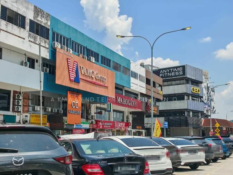 Shop for Rent in SS2 (Petaling Jaya) - Kayden Chen - Exterior - PropertyGuru.com.my