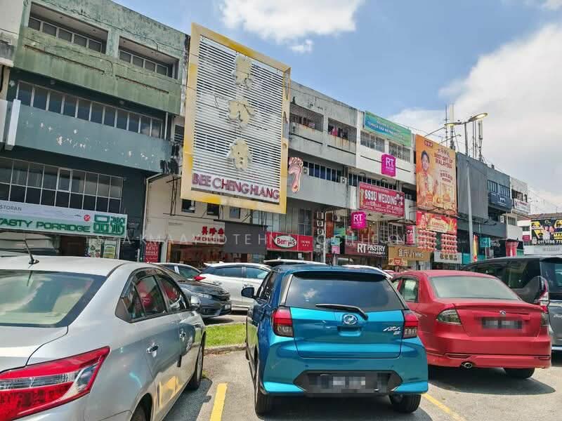 Shop for Rent in SS2 (Petaling Jaya) - Kayden Chen - Exterior - PropertyGuru.com.my