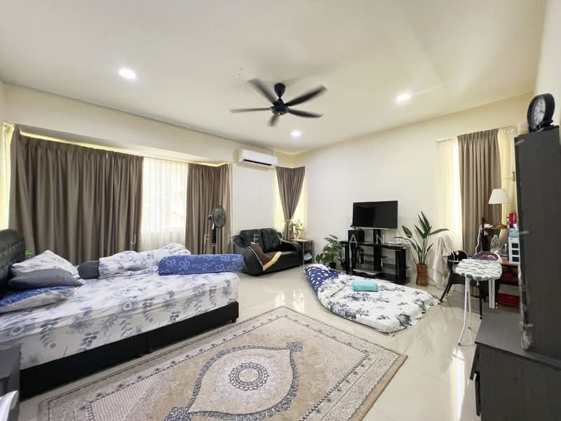 Rumah Berkembar untuk Dijual di Taman Vista Hill (Cheras) - Jeffrey Pang - Living Room - PropertyGuru.com.my