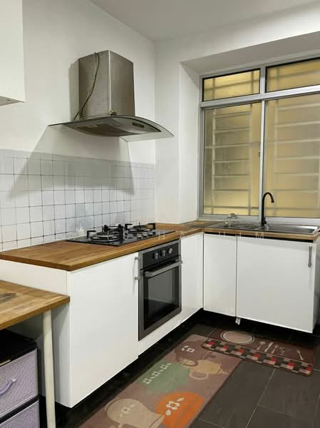 Condominium for Sale at Platinum Lake PV 10 - Nafis Hashim - Kitchen - PropertyGuru.com.my