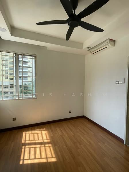 Condominium for Sale at Platinum Lake PV 10 - Nafis Hashim - Interior - PropertyGuru.com.my