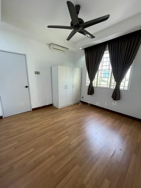 Condominium for Sale at Platinum Lake PV 10 - Nafis Hashim - Bedroom - PropertyGuru.com.my
