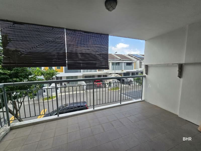 2.5-storey Terraced House for Sale in Bandar Teknologi Kajang (Kajang) - Ammeer Nadzrai - Balcony - PropertyGuru.com.my