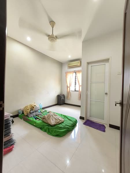 Rumah Teres 2 Tingkat untuk Dijual di Taman Segar Perdana (Cheras) - Charmaine Tan - Bedroom - PropertyGuru.com.my