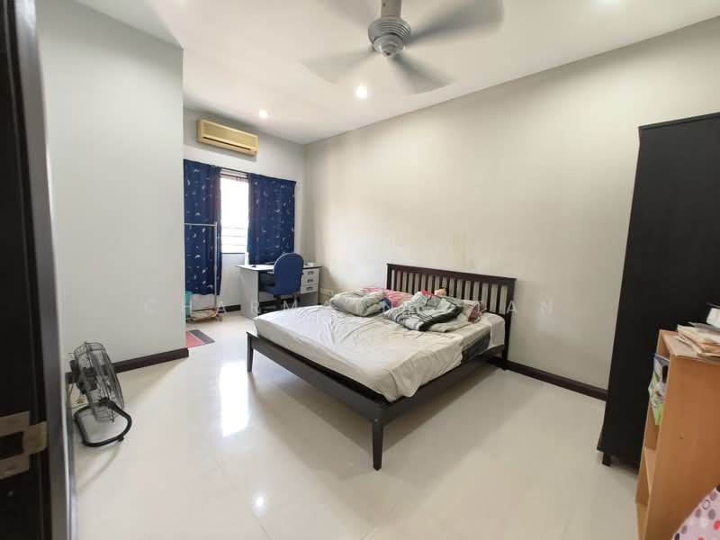 Rumah Teres 2 Tingkat untuk Dijual di Taman Segar Perdana (Cheras) - Charmaine Tan - Bedroom - PropertyGuru.com.my