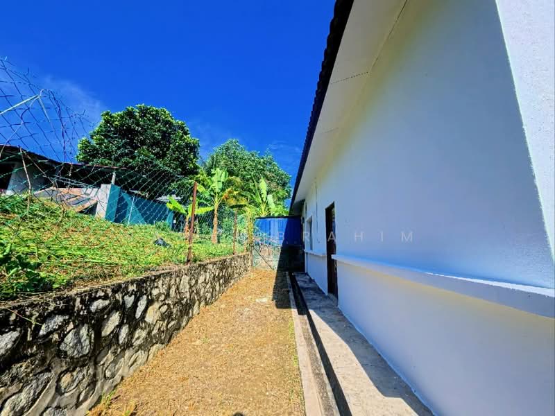 Semi-Detached House for Sale in Bandar Baru Salak Tinggi (Sepang) - Hawa Ibrahim - Exterior - PropertyGuru.com.my