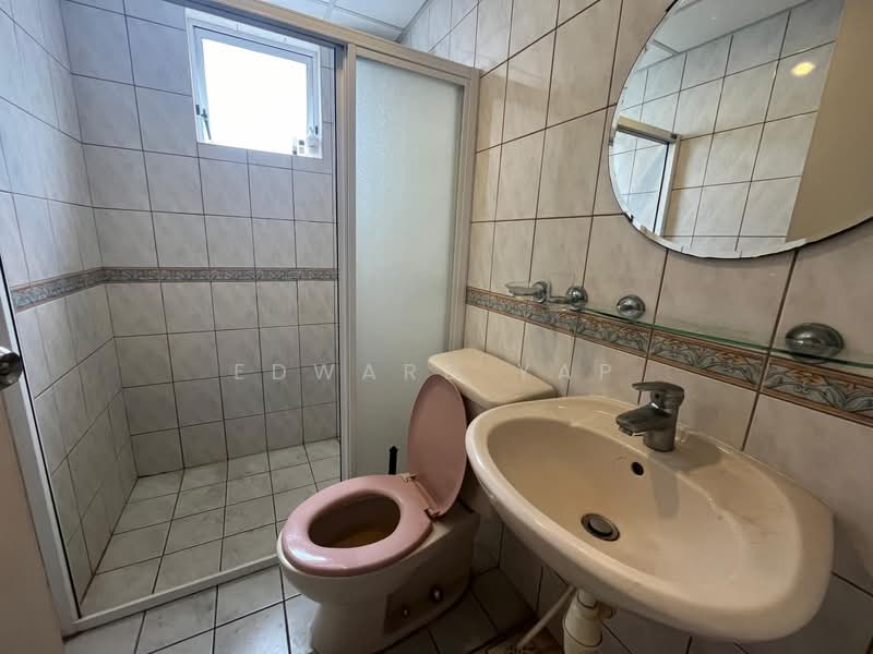 Kondominium untuk Dijual di Mont Kiara Bayu - Edward Yap - Bathroom - PropertyGuru.com.my