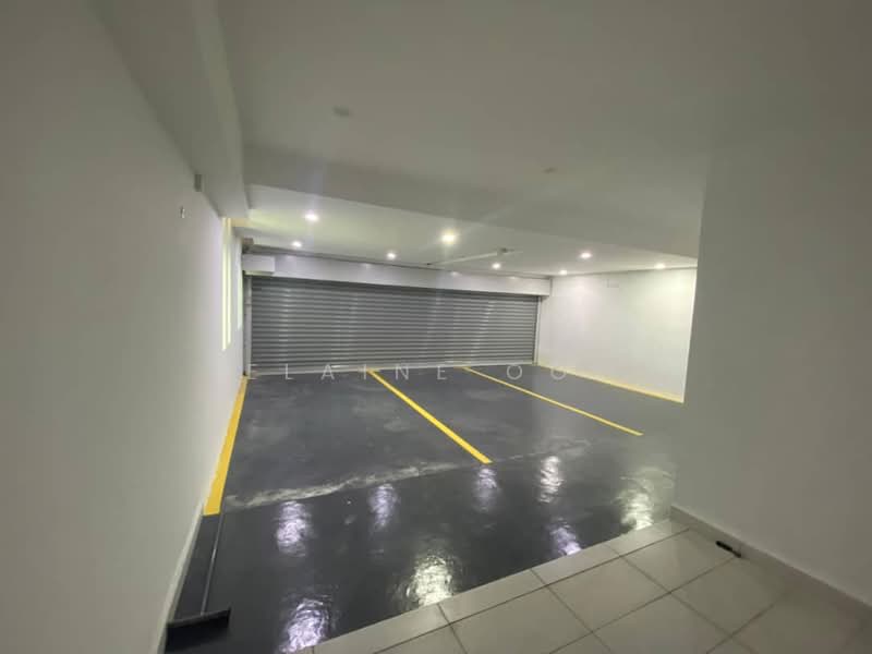 Rumah Banglo untuk Dijual di Gelugor (Penang) - Elaine Ooi - Car Park - PropertyGuru.com.my