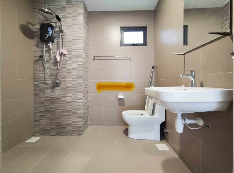 Kondominium untuk Disewa di Parkhill Residence - TM Wong - Bathroom - PropertyGuru.com.my