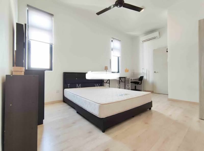 Kondominium untuk Disewa di Parkhill Residence - TM Wong - Bedroom - PropertyGuru.com.my