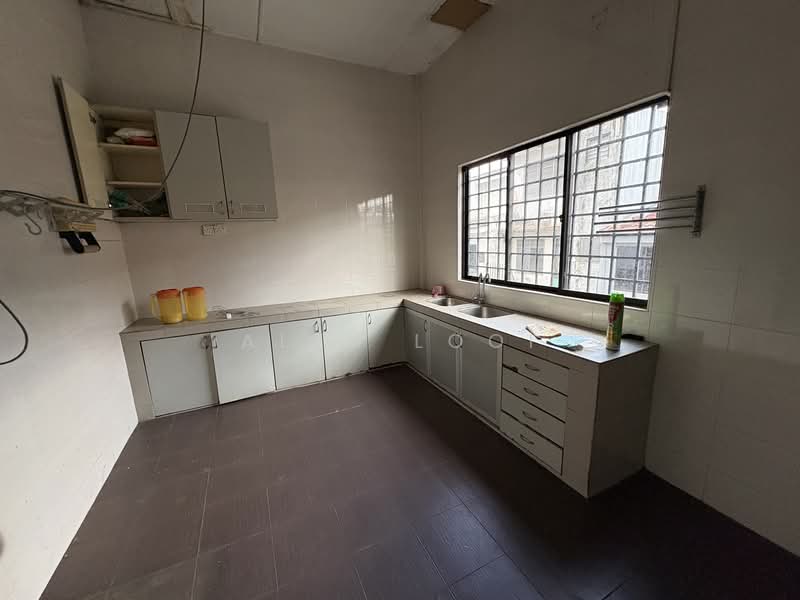 Shop / Office for Rent in Permas Jaya (Johor) - Alex Looi - Kitchen - PropertyGuru.com.my