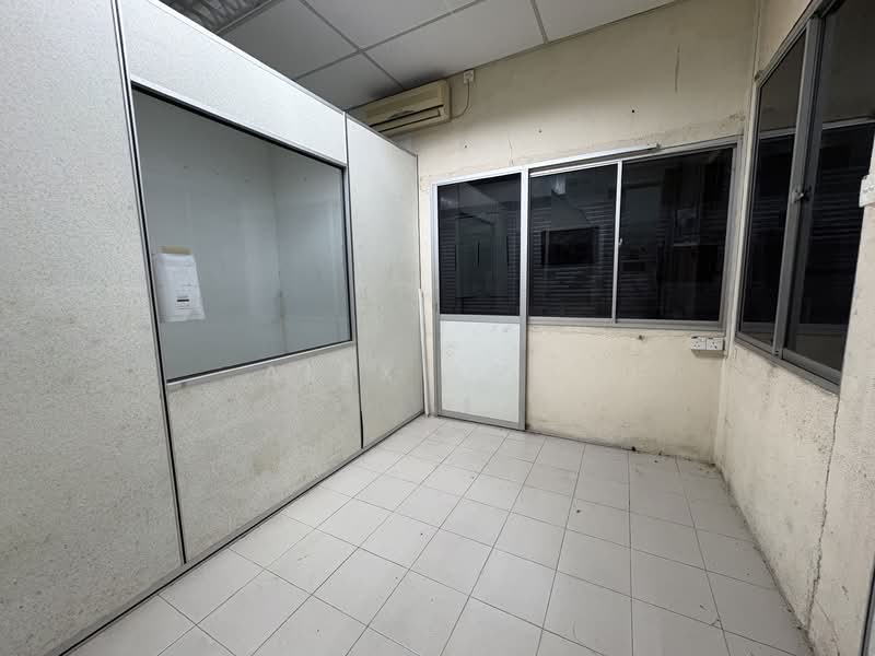 Shop / Office for Rent in Permas Jaya (Johor) - Alex Looi - Interior - PropertyGuru.com.my