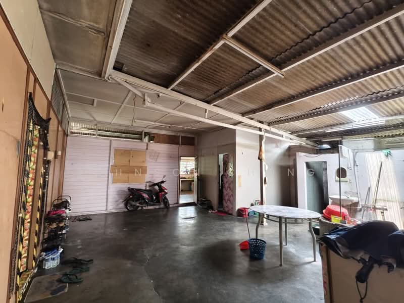 Bungalow for Sale in Kampung Ayer Putih (Pekan Nanas) - Johnson Chong - Interior - PropertyGuru.com.my