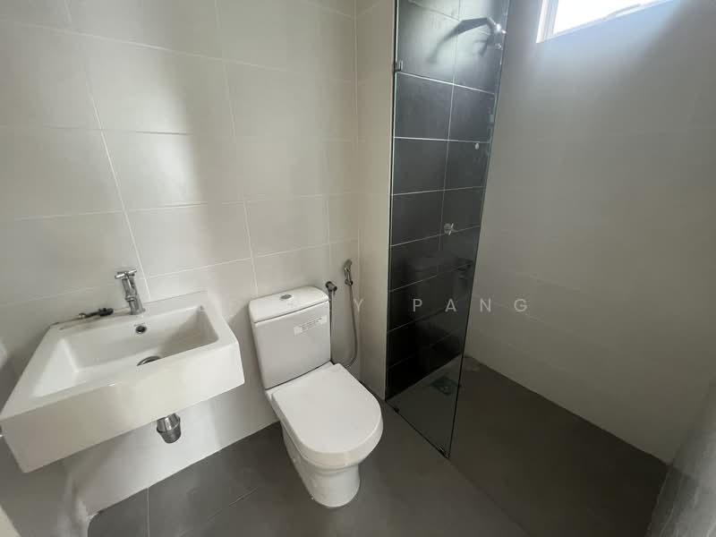 Semi-Detached House for Sale in Cheras (Selangor) - Jeffrey Pang - Bathroom - PropertyGuru.com.my