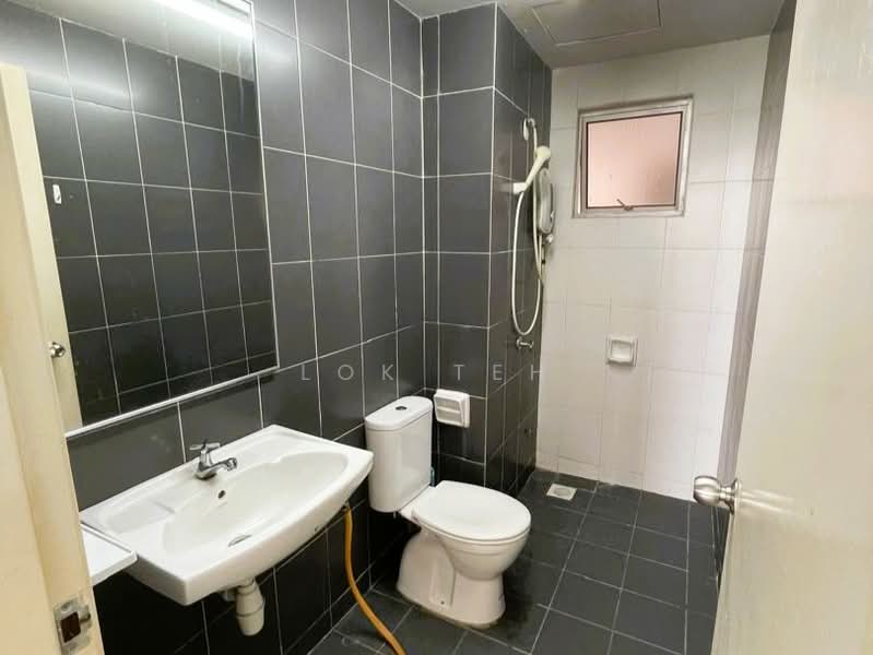 Servis Apartment untuk Disewa di The Arc - Lok Teh - Bathroom - PropertyGuru.com.my