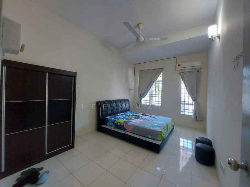 Semi-Detached House for Sale in Sri Klebang (Chemor) - Lee Muzi - Bedroom - PropertyGuru.com.my