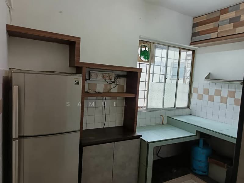 Pangsapuri untuk Disewa di Winner Court A - Samuel Tan - Kitchen - PropertyGuru.com.my