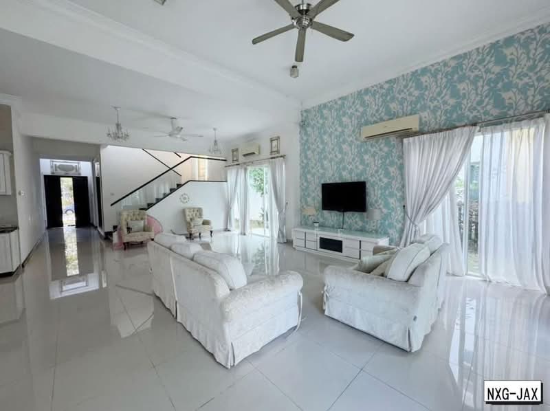 Banglo Lot Kosong untuk Dijual di Bandar Setia Alam (Kapar) - Tom Lee - Living Room - PropertyGuru.com.my