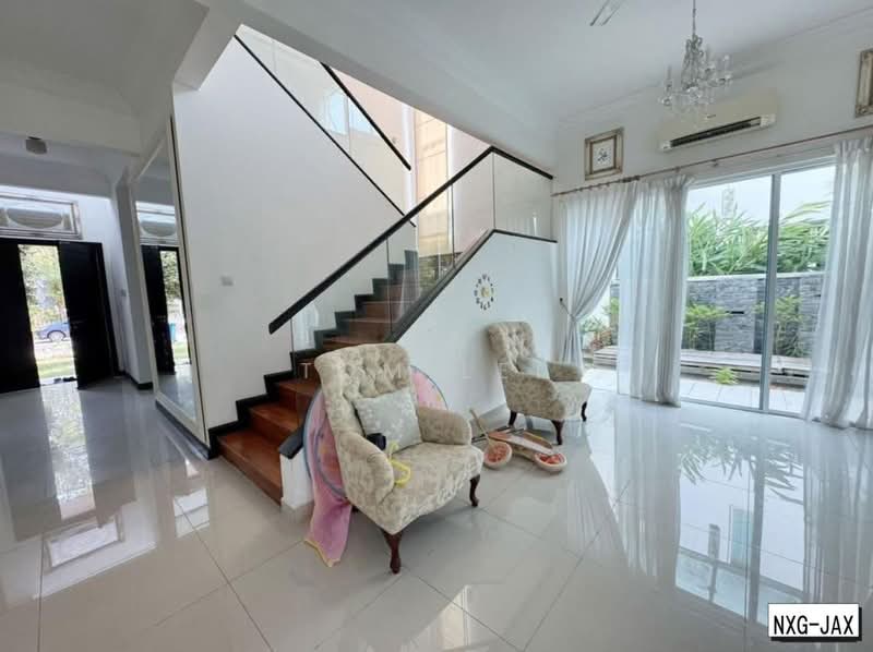 Banglo Lot Kosong untuk Dijual di Bandar Setia Alam (Kapar) - Tom Lee - Living Room - PropertyGuru.com.my
