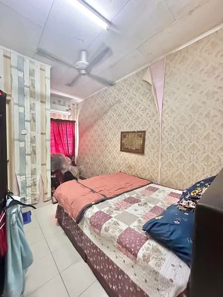 2-storey Terraced House for Sale in Seksyen 7 (Shah Alam) - Ammeer Nadzrai - Bedroom - PropertyGuru.com.my