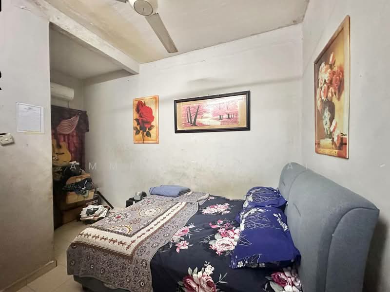 2-storey Terraced House for Sale in Seksyen 7 (Shah Alam) - Ammeer Nadzrai - Bedroom - PropertyGuru.com.my