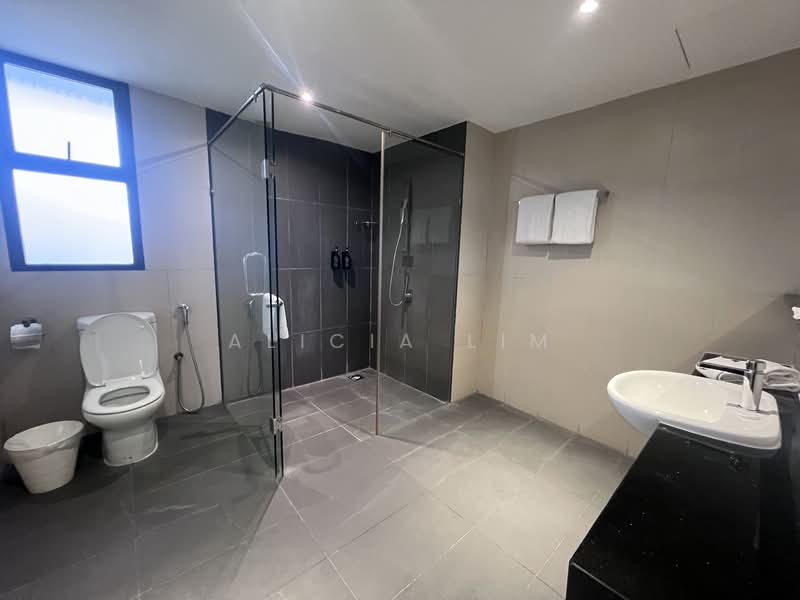 Service Residence for Rent at Serviced Residence @ KL Trillion - Alicia Lim - Bathroom - PropertyGuru.com.my