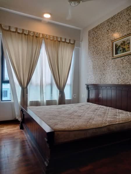 Servis Apartment untuk Disewa di i-SOHO @ i-City - Tracy Chua - Bedroom - PropertyGuru.com.my