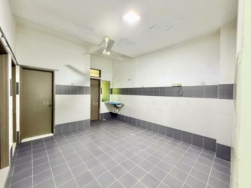 Semi-Detached House for Sale in Taman Desa Salak Pekerti (Sepang) - Muhammed Nazri bin Mustapha - Interior - PropertyGuru.com.my