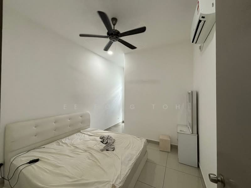 2-storey Terraced House for Sale in Taman Seri Austin (Tebrau) - Ee Fong Toh - Bedroom - PropertyGuru.com.my