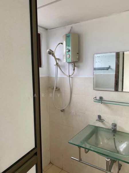 Condominium for Rent at Palm Spring @ Damansara - BARRY CHAN - Bathroom - PropertyGuru.com.my