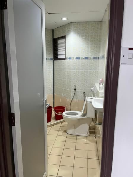 Condominium for Sale at Menara Menjalara - Raymond Chiang - Bathroom - PropertyGuru.com.my