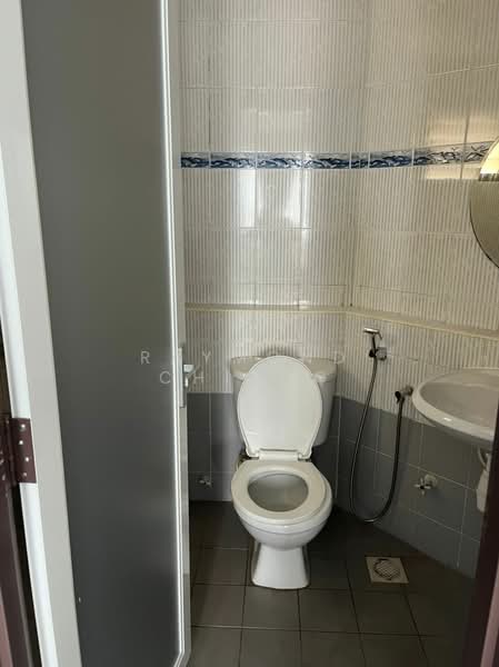 Condominium for Sale at Menara Menjalara - Raymond Chiang - Bathroom - PropertyGuru.com.my