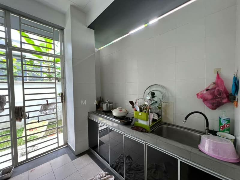 Semi-Detached House for Sale in Johor Bahru (Johor) - Max Loh - Kitchen - PropertyGuru.com.my