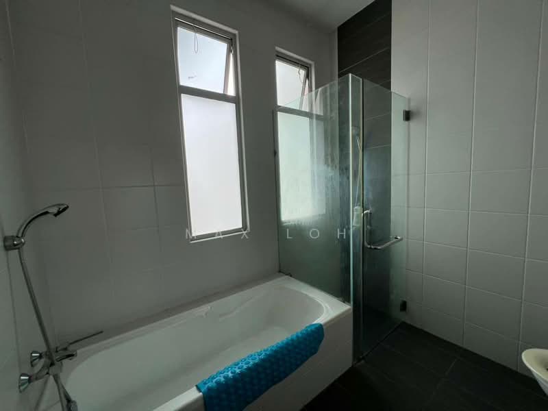 Semi-Detached House for Sale in Johor Bahru (Johor) - Max Loh - Bathroom - PropertyGuru.com.my