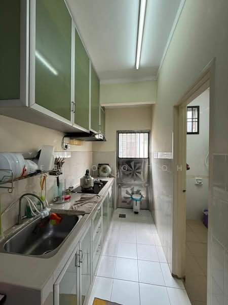 1-storey Terraced House for Sale in Taman Seri Austin (Tebrau) - Ee Fong Toh - Kitchen - PropertyGuru.com.my